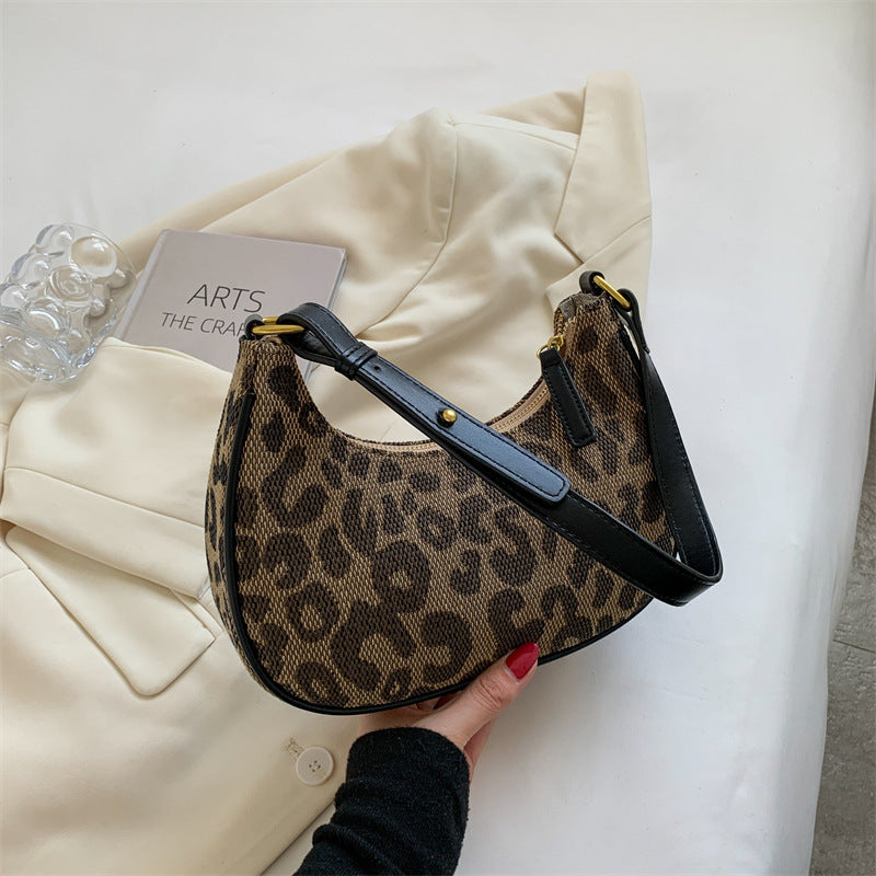 Women Leopard Print Small Purse Fashion Texture