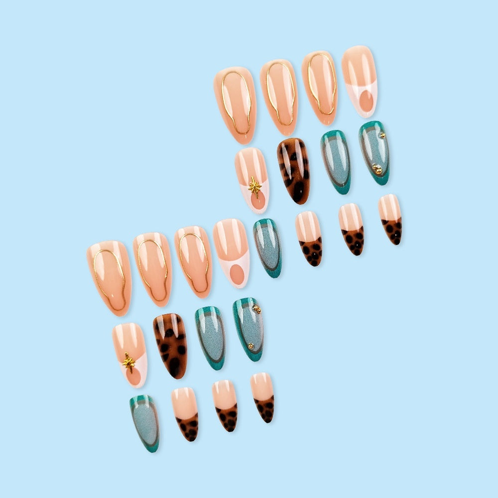 Best-selling Leopard Print Nails