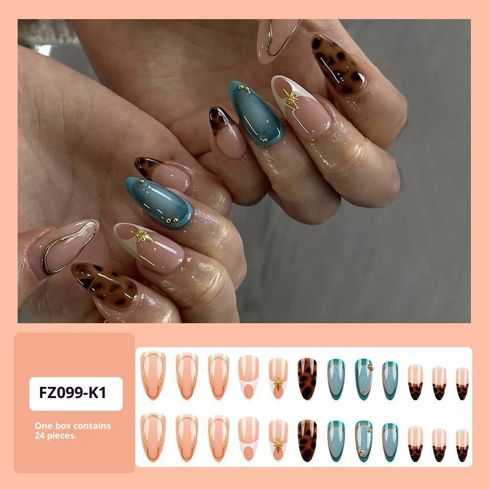 Best-selling Leopard Print Nails